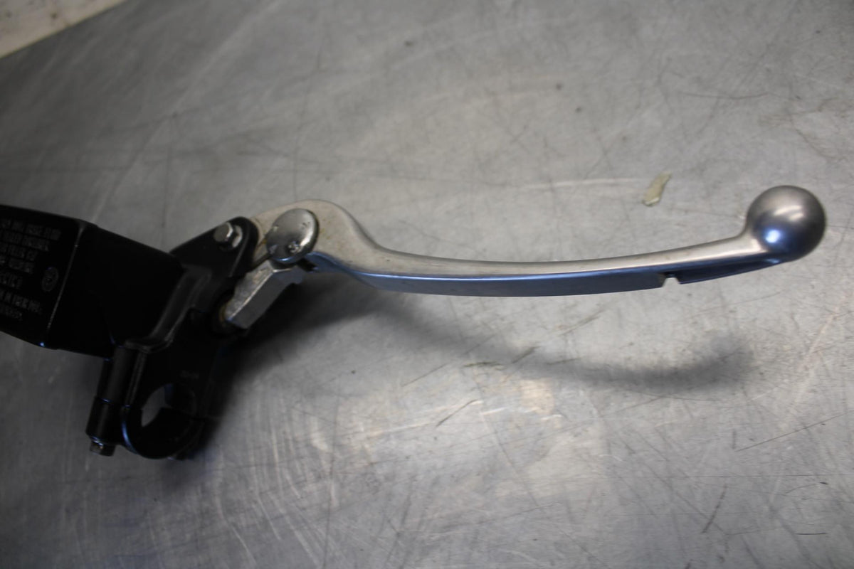 2016 Suzuki Bandit GSF1250SA ABS FRONT BRAKE MASTER CYLINDER w/ LEVER BB509