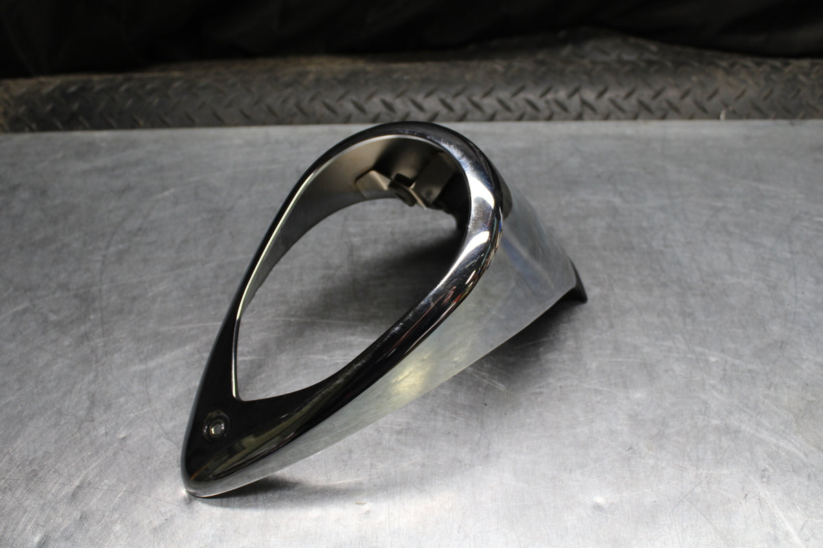 04 KAWASAKI VULCAN 1500 SPEEDO CLUSTER GAUGE INSTRUMENT CLUSTER TRIM PANEL BB762
