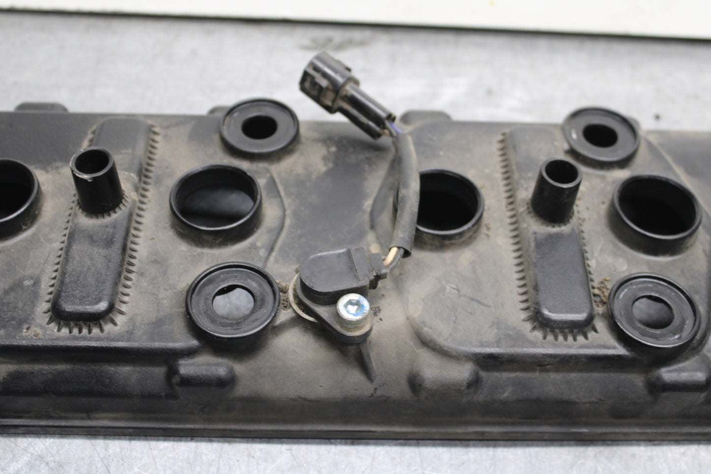 08-10 SUZUKI GSXR750 ENGINE TOP END CYLINDER HEAD COVER BB119