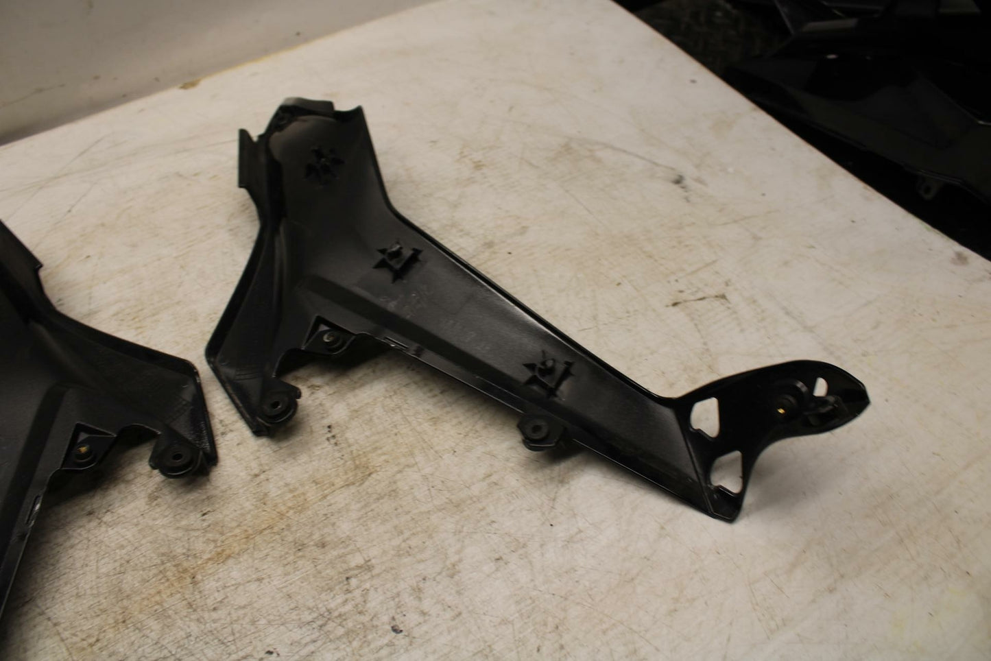 17-20 KAWASAKI NINJA 650 RIGHT LEFT FRONT SIDE SEAT PANELS FAIRINGS BB364