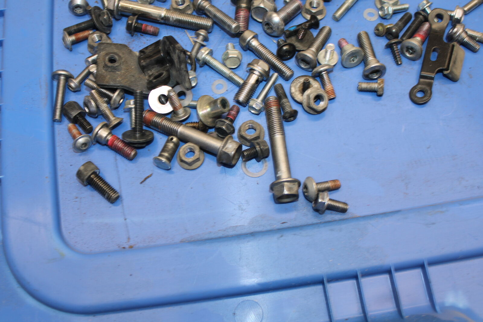 19-23 KAWASAKI NINJA ZX6R MOUNTING BOLTS HARDWARE MOTOR SCREWS BB701