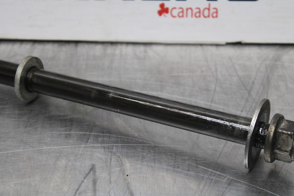 99-09 YAMAHA V STAR 1100 REAR AXLE BACK WHEEL RIM PIVOT BOLT AXEL BB853