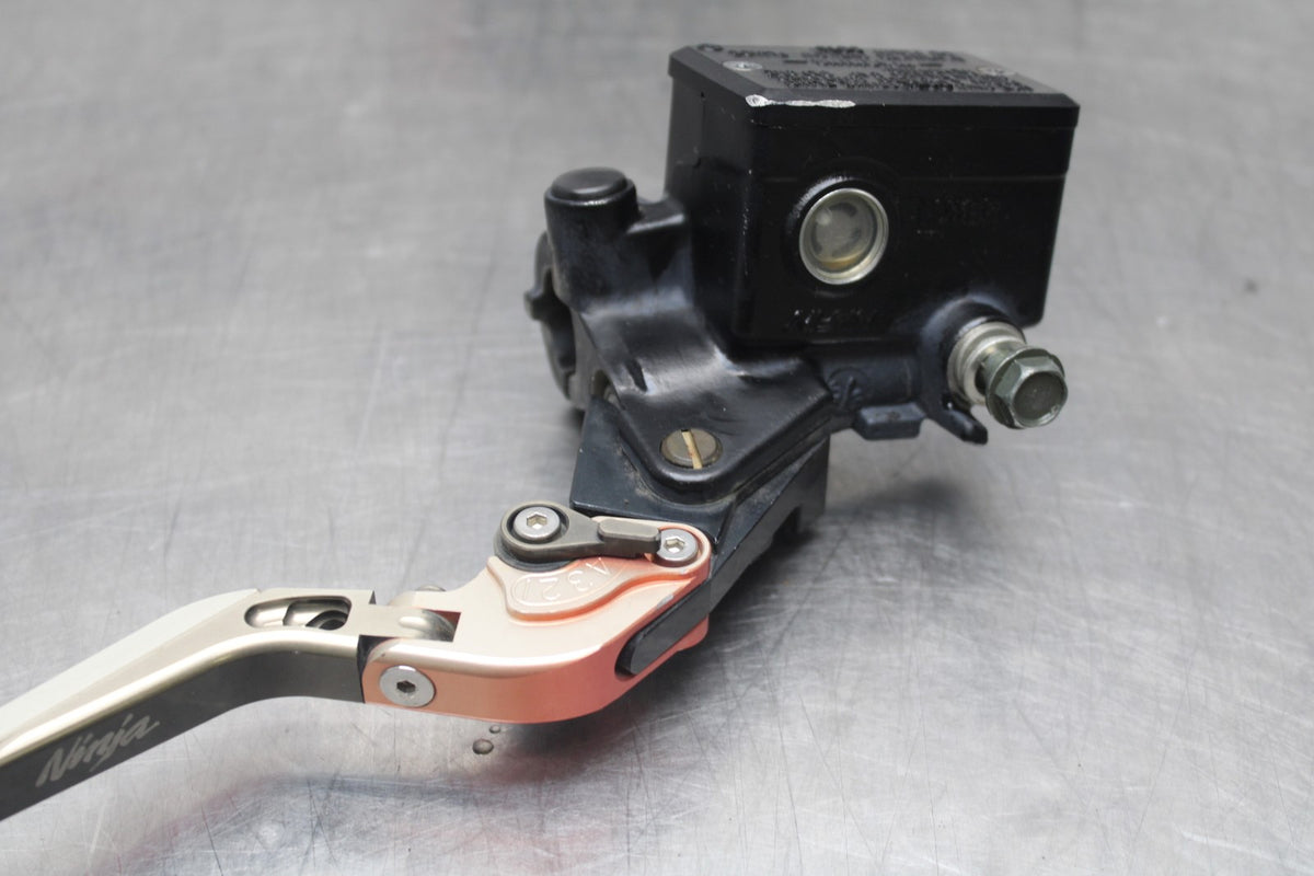 07 KAWASAKI NINJA 650 EX650 FRONT BRAKE MASTER CYLINDER w/ LEVER BB844
