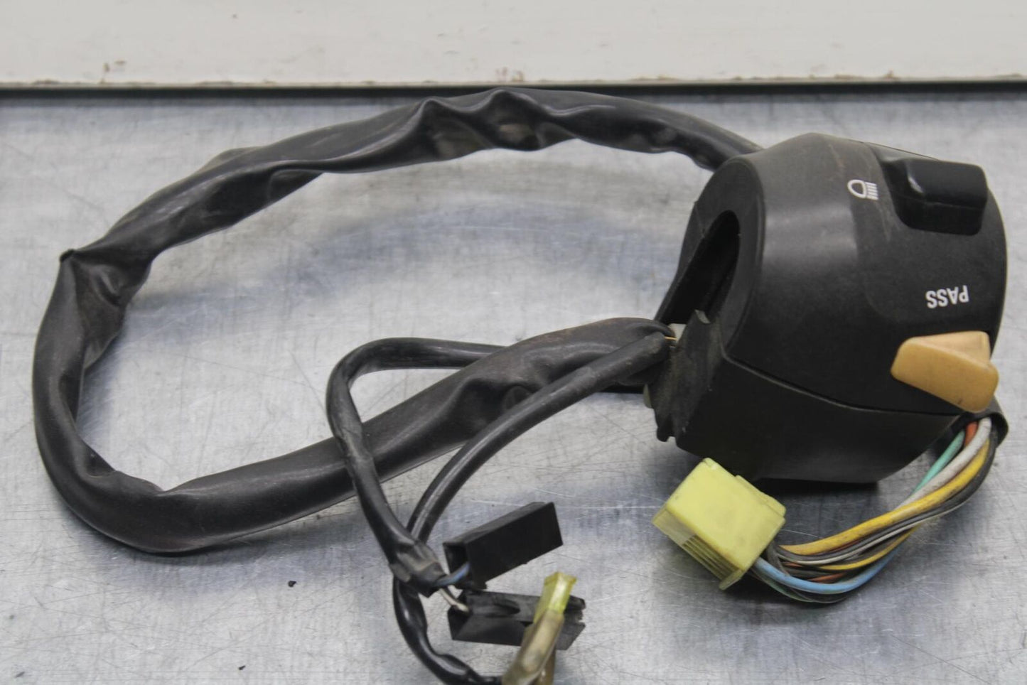 2003 Suzuki SV1000S LEFT CLIP ON HANDLE HORN SIGNALS SWITCH  BB85