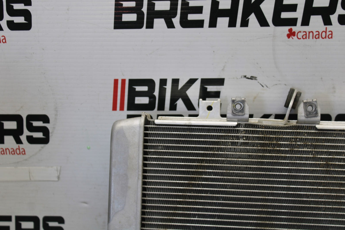 23-26 KAWASAKI NINJA ZX4RR ENGINE RADIATOR MOTOR COOLER COOLING RADIATER BB898