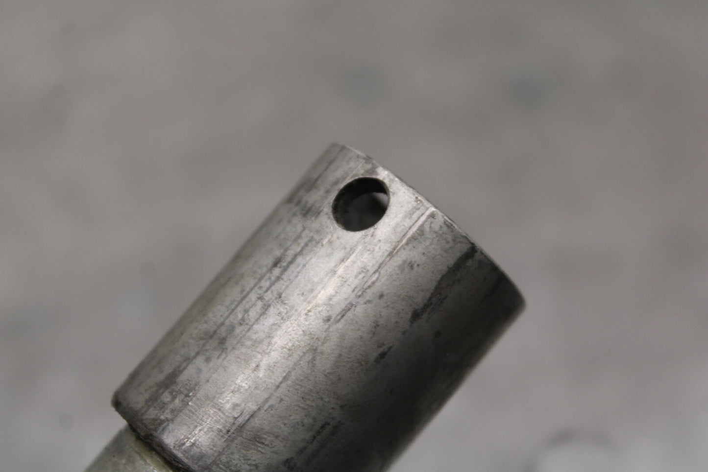 17-21 HONDA CBR1000RR SP FRONT WHEEL RIM AXLE PIVOT BOLT BB681