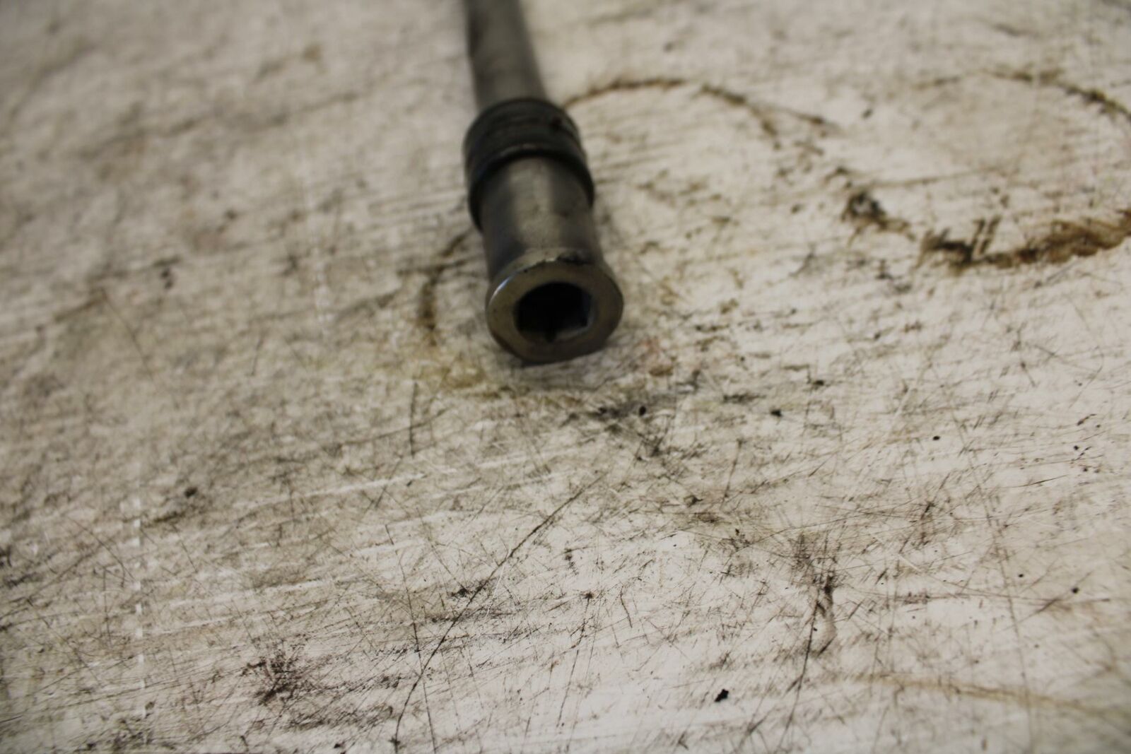 07-09 KAWASAKI VERSYS 650 FRONT WHEEL RIM AXLE PIVOT BOLT BB302