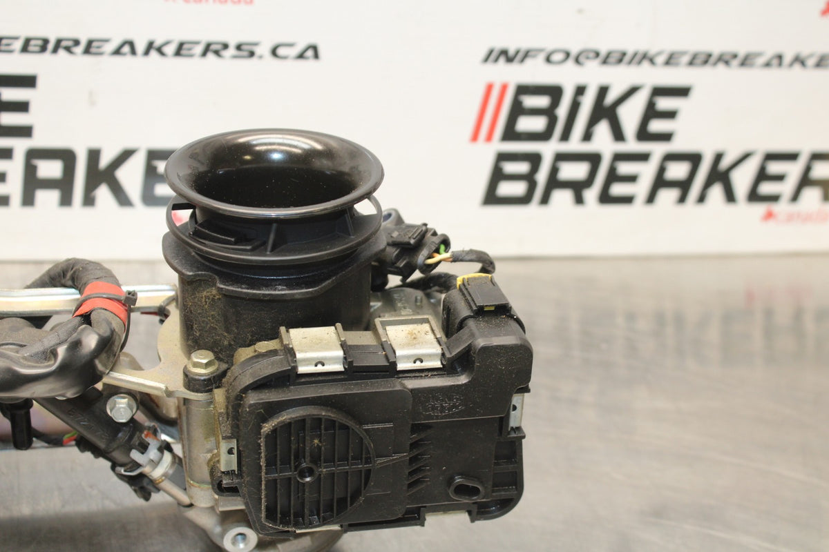 08 APRILIA SHIVER 750 MAIN FUEL INJECTORS / THROTTLE BODIES BB551