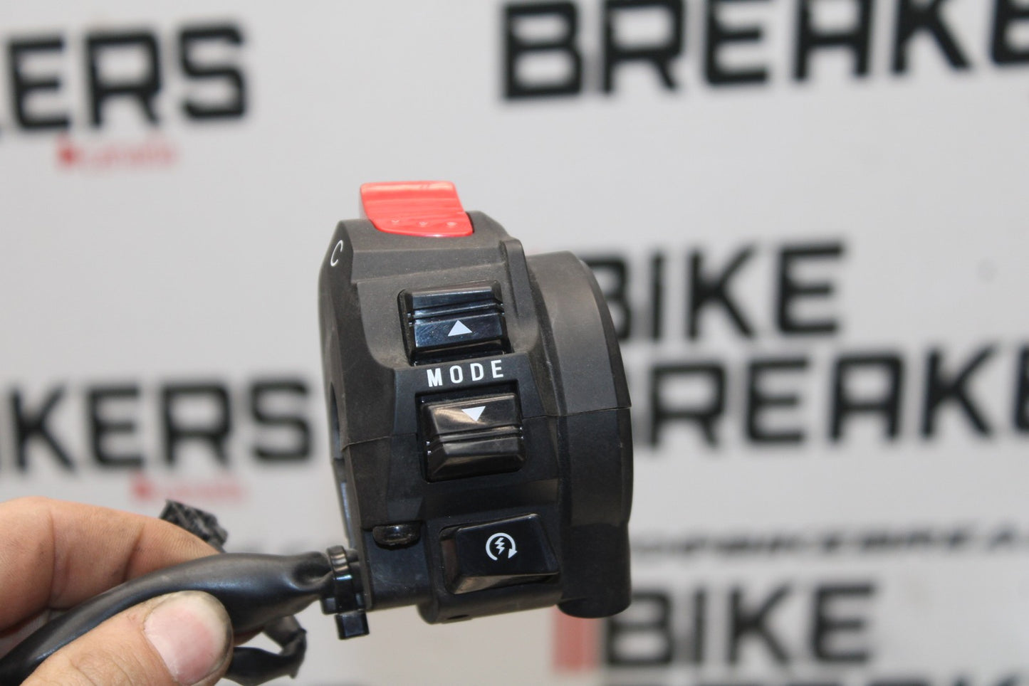 08-10 SUZUKI GSXR 600 RIGHT CLIP ON HANDLE KILL OFF START SWITCH SWITCHES BB202