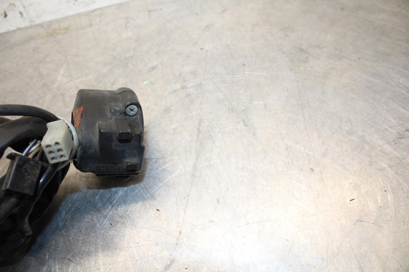 1996 Honda CBR900RR LEFT CLIP ON HANDLE HORN SIGNALS SWITCH  BB09