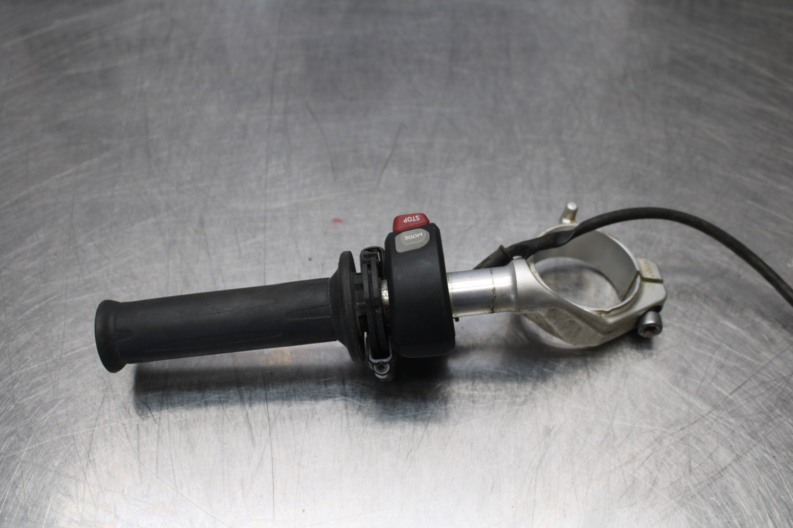 10-11 BMW S1000RR RIGHT CLIP ON HANDLEBAR W SWITCHES BB168