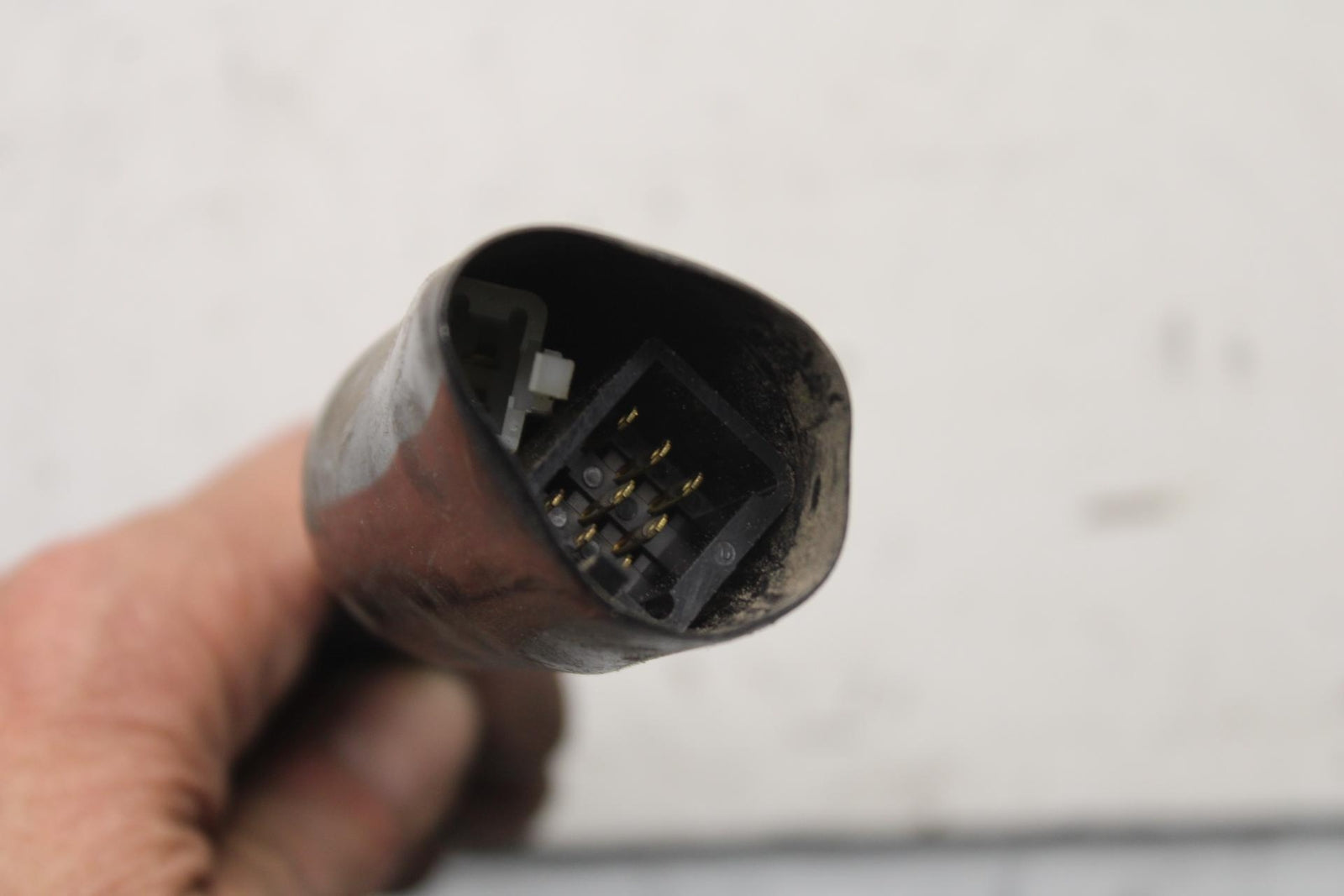 15-16 KAWASAKI EX300 LEFT CLIP ON HANDLE HORN SIGNALS SWITCH  BB635