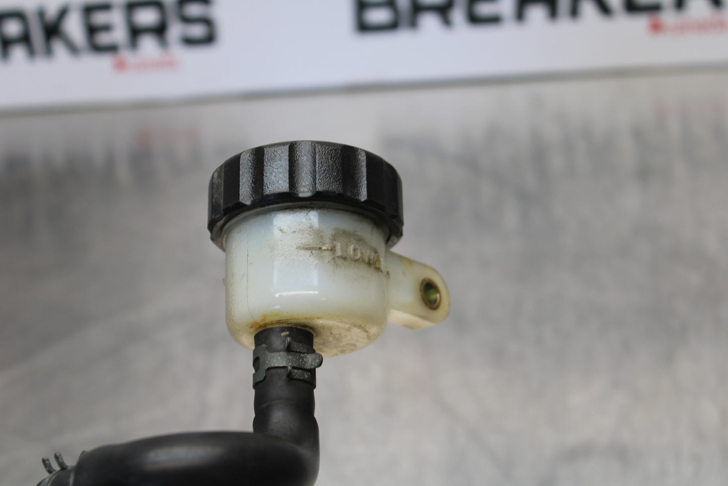 04 YAMAHA ROAD STAR XV1700A REAR BACK BRAKE MASTER CYLINDER W RESERVOIR BB155