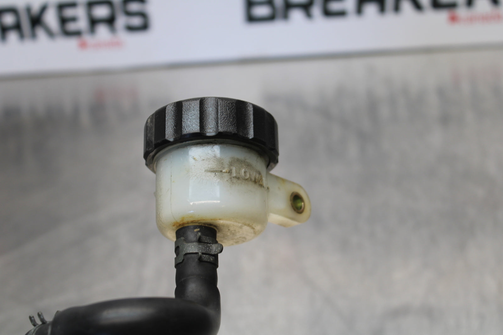 04 YAMAHA ROAD STAR XV1700A REAR BACK BRAKE MASTER CYLINDER W RESERVOIR BB155