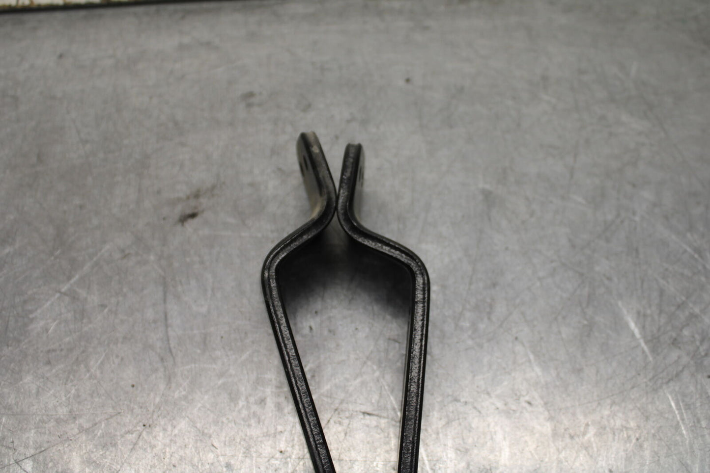 17-24 YAMAHA BOLT XVS950 REAR PASSENGER FOOT STEP PEG BB729