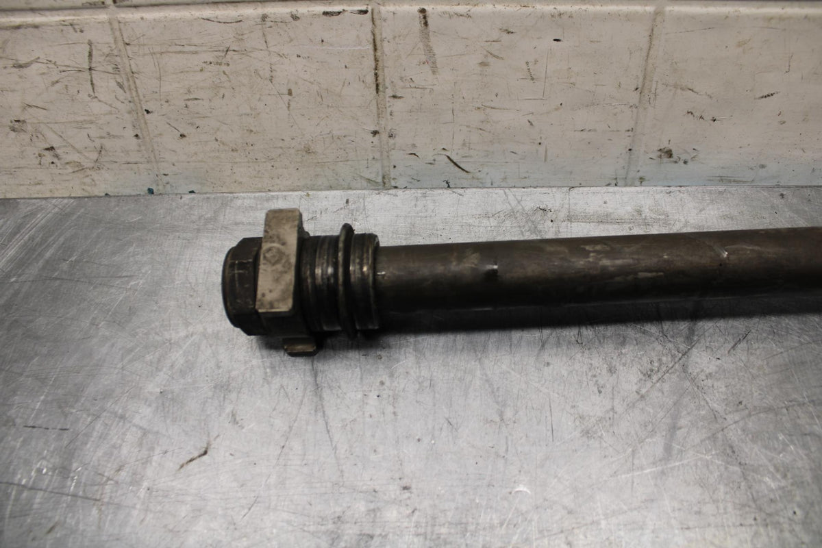02-03 HONDA CBR900RR 954 REAR AXLE BACK WHEEL RIM PIVOT BOLT AXEL BB497
