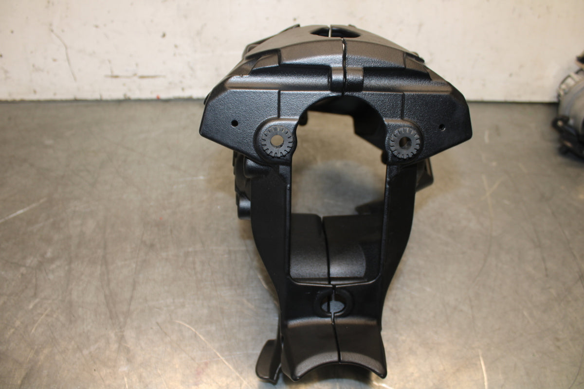 03-06 DUCATI 999 FRONT HEADLIGHT BRACKET BB705
