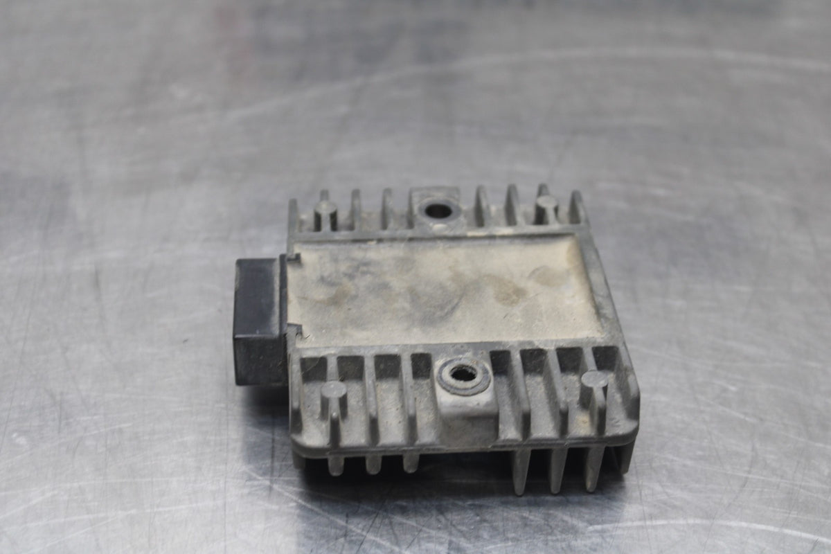 08-09 YAMAHA YZF R6S RECTIFIER VOLTAGE REGULATOR BB796
