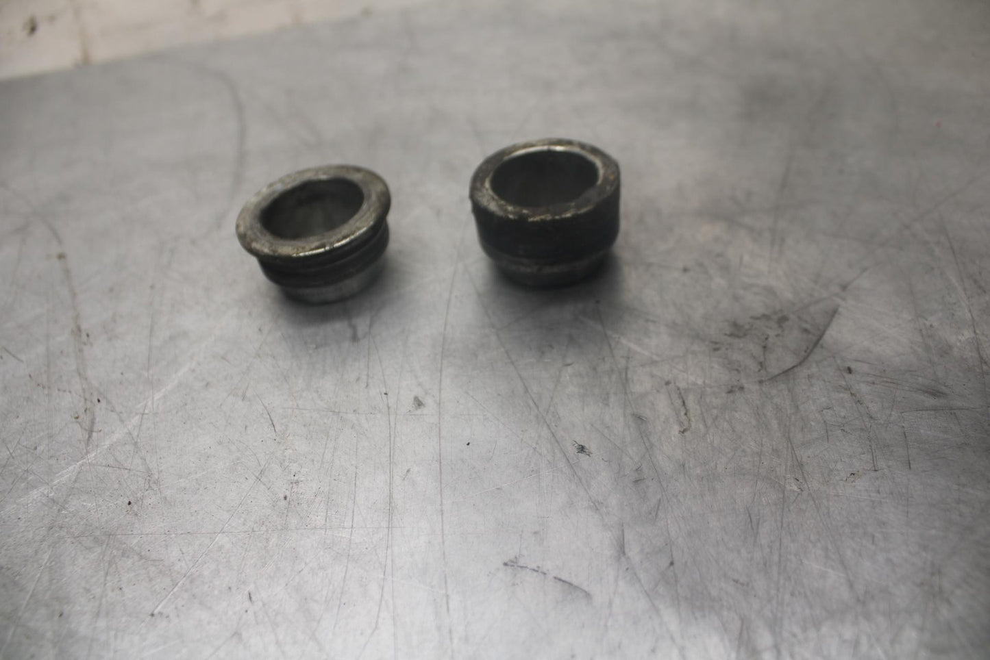 97-98 SUZUKI GSXR 600 SRAD SPACER REAR  BB455
