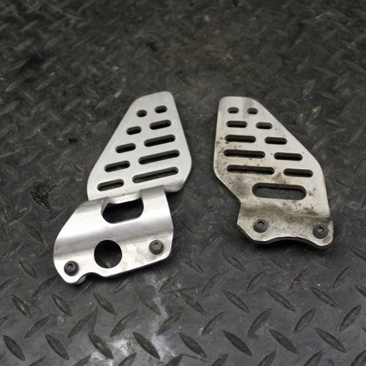 08-09 YAMAHA YZF R6S LEF RIGHTT REARSET REAR SET HEEL GUARD COVER  BB178