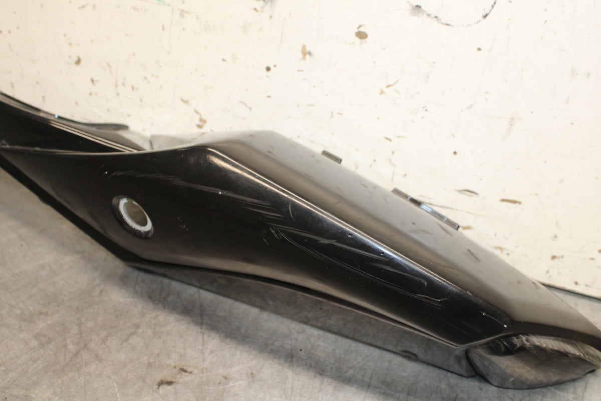 08-09 SUZUKI GSXR600 LEFT REAR BACK TAIL FAIRING COWL SHROUD BB728