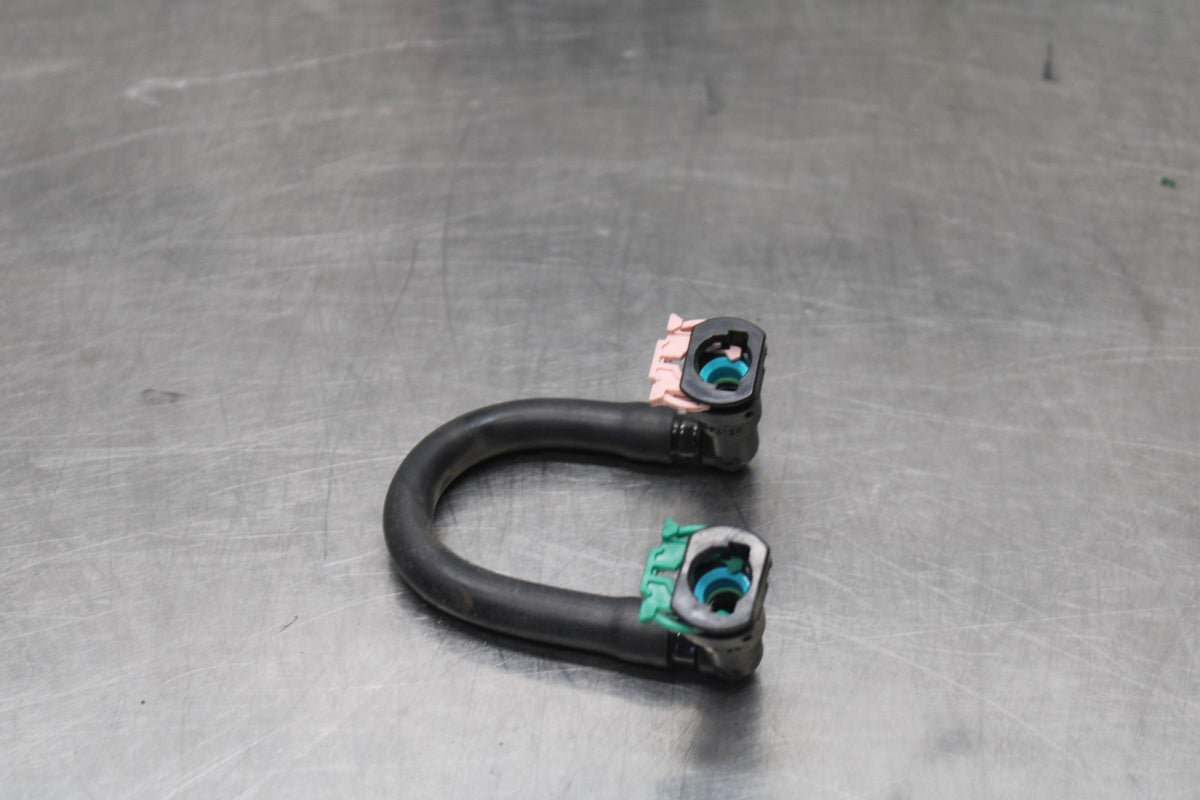 15-26 SUZUKI GSXR600 FUEL HOSE GAS LINE TUBE PIPE BB888