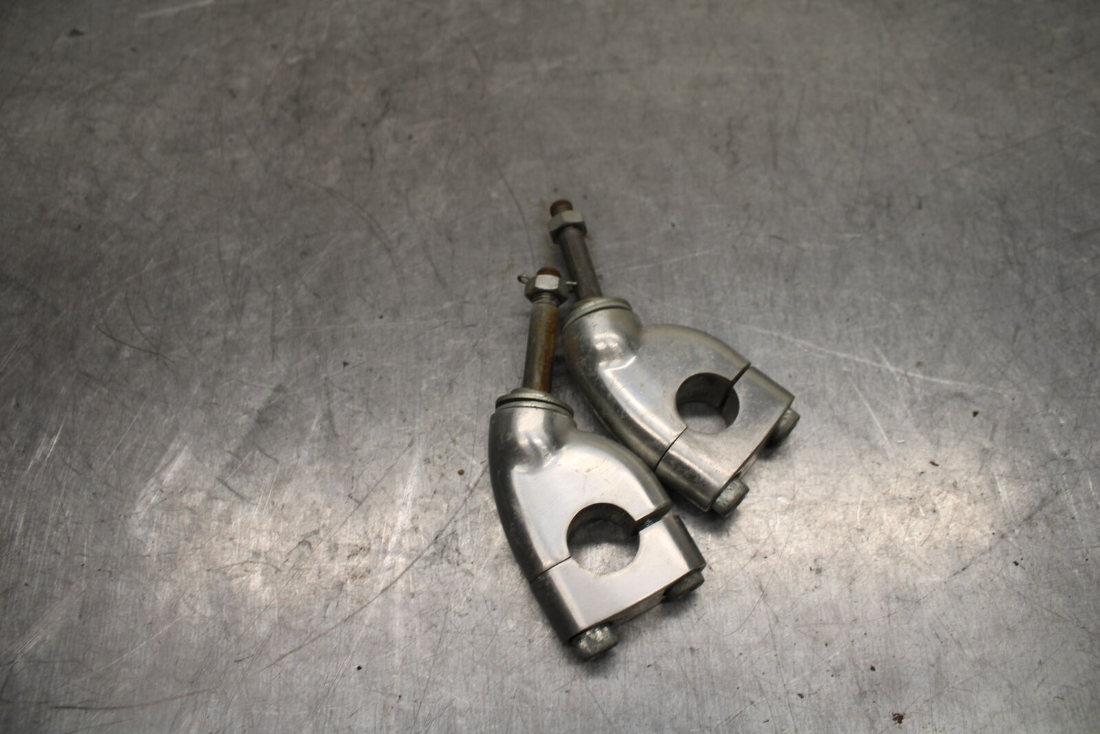1984 Yamaha Virago 1000 HANDLEBAR RISERS BB117