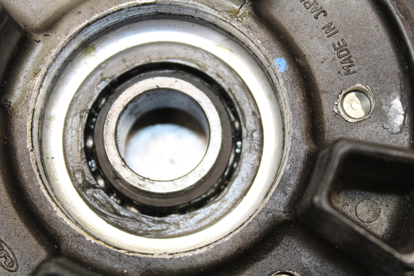 16 KAWASAKI NINJA ZX10R REAR HUB WITH SHOCK DAMPERS CUSH ABSORBERS BB650