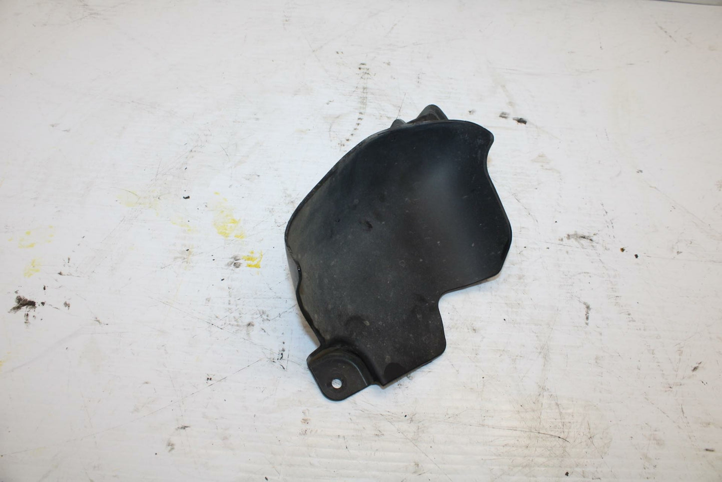 00-07 SUZUKI HAYABUSA LEFT SUB FRAME SIDE COVER COWL PANEL TRIM  BB281