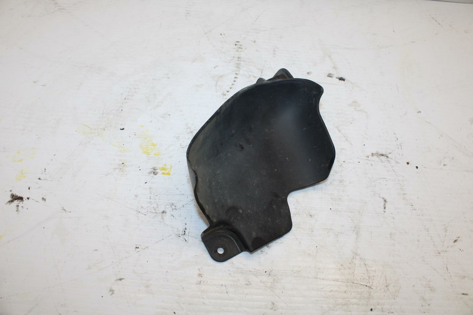00-07 SUZUKI HAYABUSA LEFT SUB FRAME SIDE COVER COWL PANEL TRIM  BB281