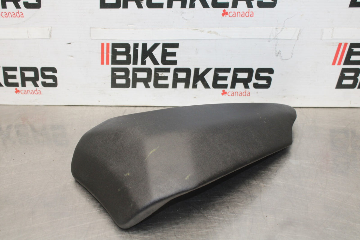 16 DUCATI 959 PANIGALE REAR BACK PASSENGER TANDEM SEAT PAD SADDLE PILLION BB912