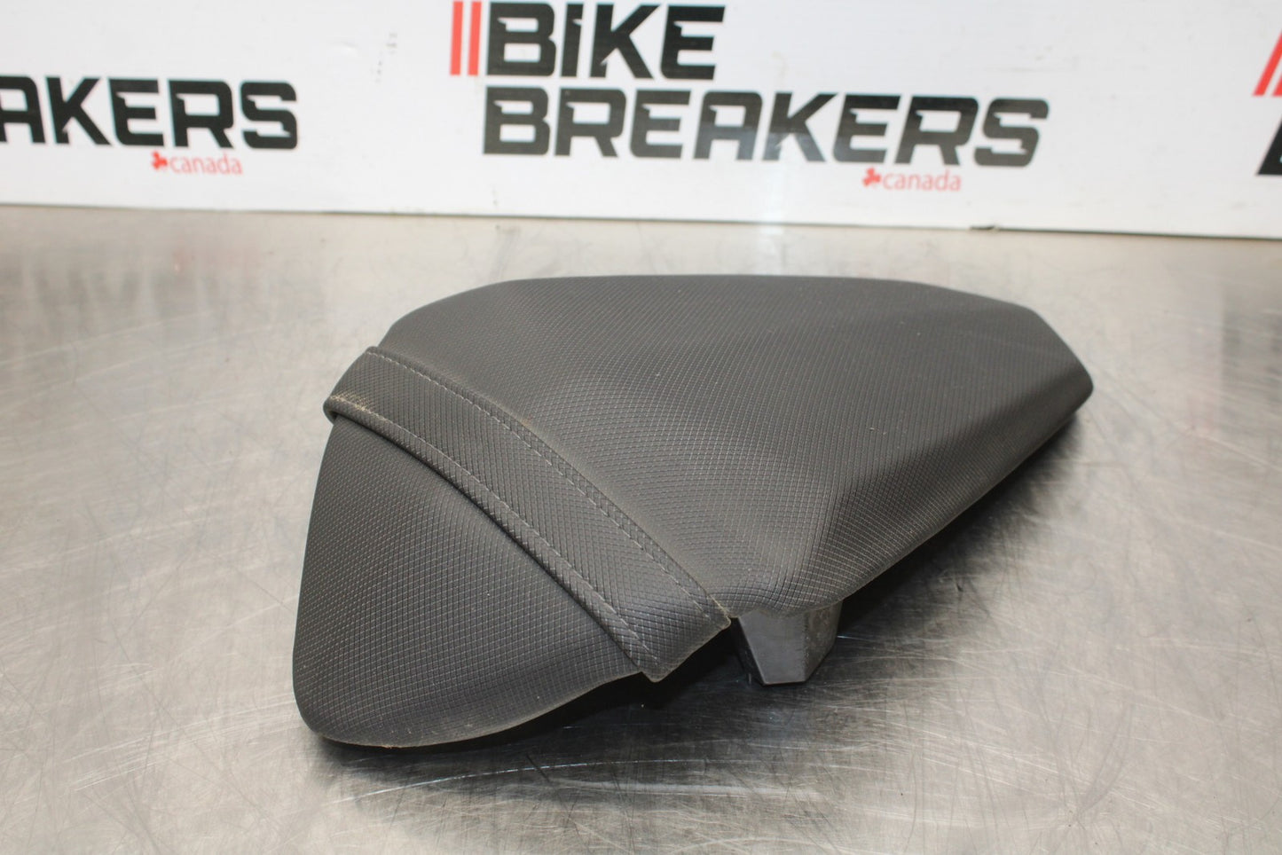 18-23 KAWASAKI NINJA 400 EX400 ABS REAR BACK PASSENGER SEAT PAD SADDLE BB177