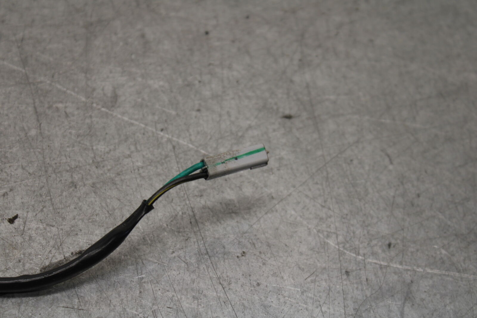 18-23 KAWASAKI NINJA 400 RIGHT FRONT TURN SIGNAL LIGHT INDICATOR BB660