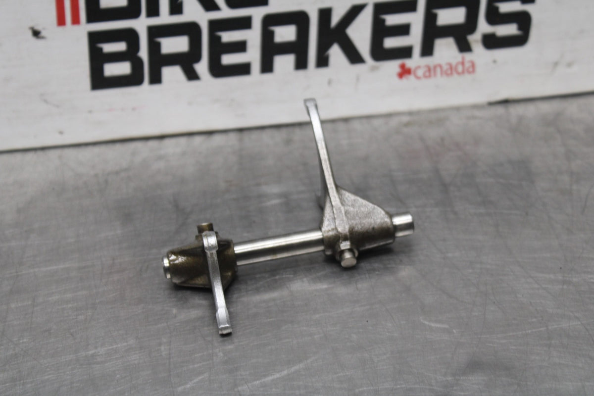 97 KAWASAKI VULCAN 1500 VN1500D CLASSIC TRANSMISSION GEAR SHIFT FORK BB936