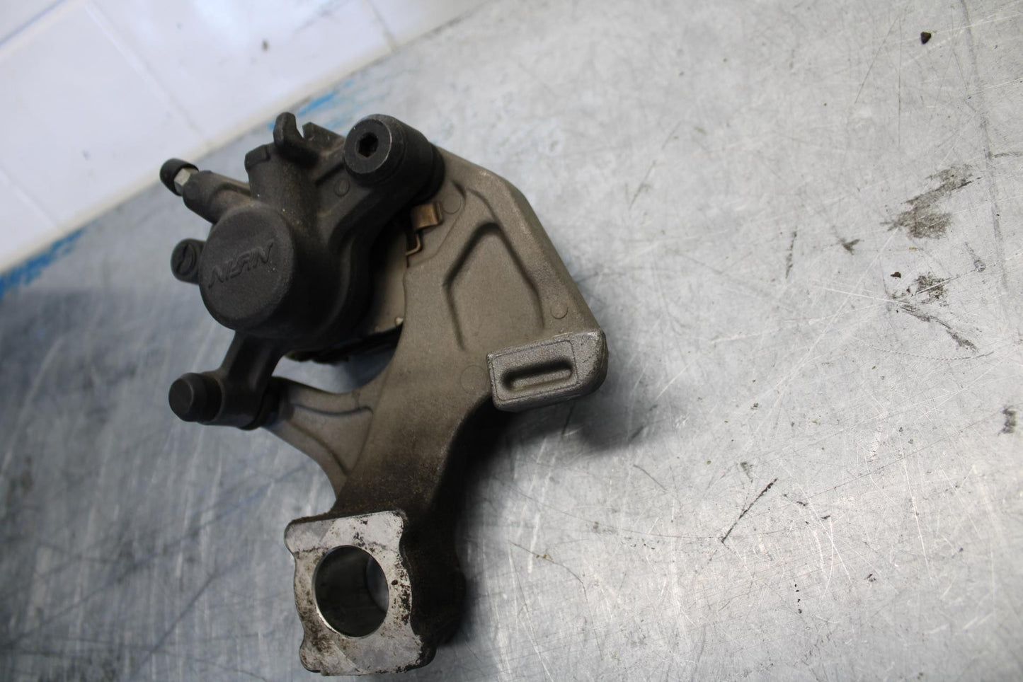 11-17 SUZUKI GSXR750 REAR BACK BRAKE CALIPER BB417