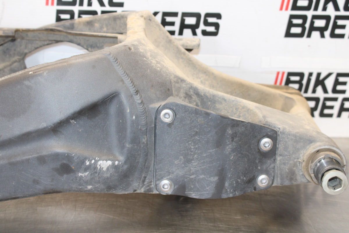 08 KAWASAKI ZX6R REAR SWINGARM BACK SUSPENSION SWING ARM BB896
