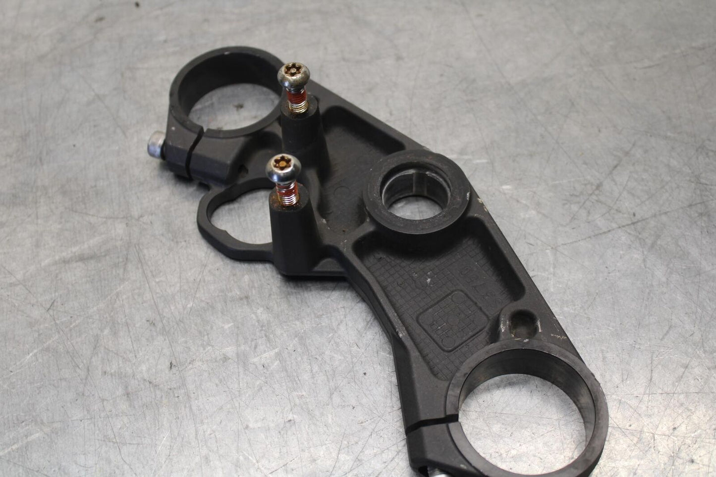 06-07 SUZUKI GSXR750 FORKS UPPER TRIPLE TREE CLAMP 51311-01H00 BB613