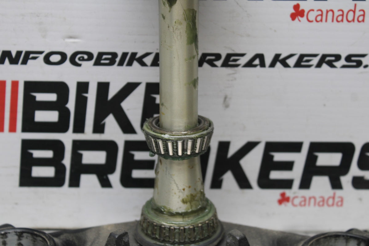 98 KAWASAKI NINJA ZX6 FRONT FORKS CLAMP LOWER TRIPLE TREE STEM BB870