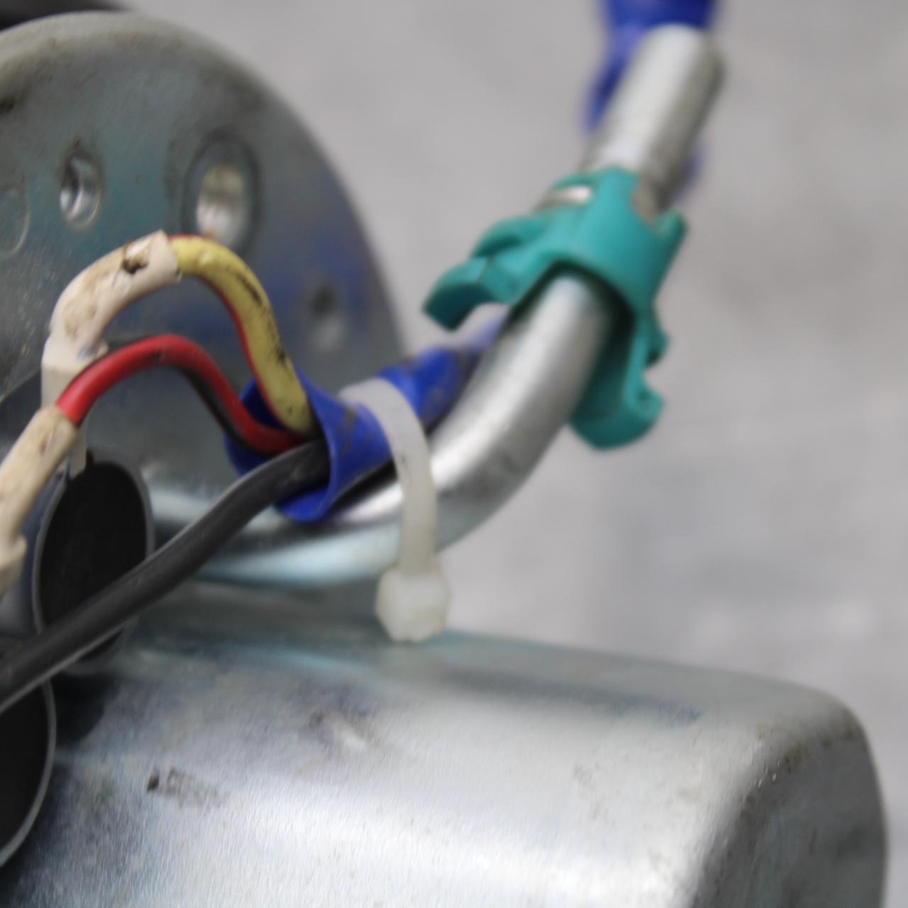 06-07 SUZUKI GSXR 600 750 FUEL PUMP GAS PETROL SENDER UNIT BB648