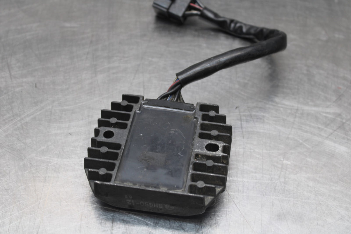 00-02 KAWASAKI NINJA ZX6R RECTIFIER VOLTAGE REGULATOR BB750
