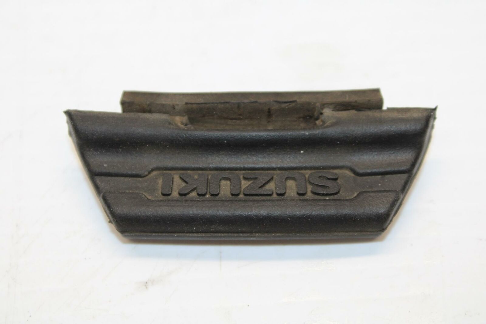 11-19 SUZUKI GSXR600 GAS FUEL TANK DAMPER BB241