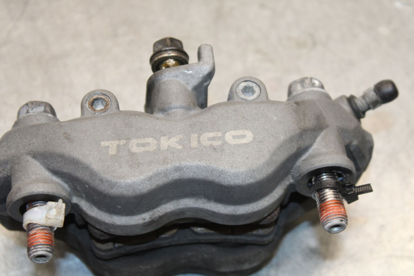 07-12 HONDA CBR600RR RIGHT LEFT FRONT BRAKE CALIPER SET PAIR CALIPERS BB672