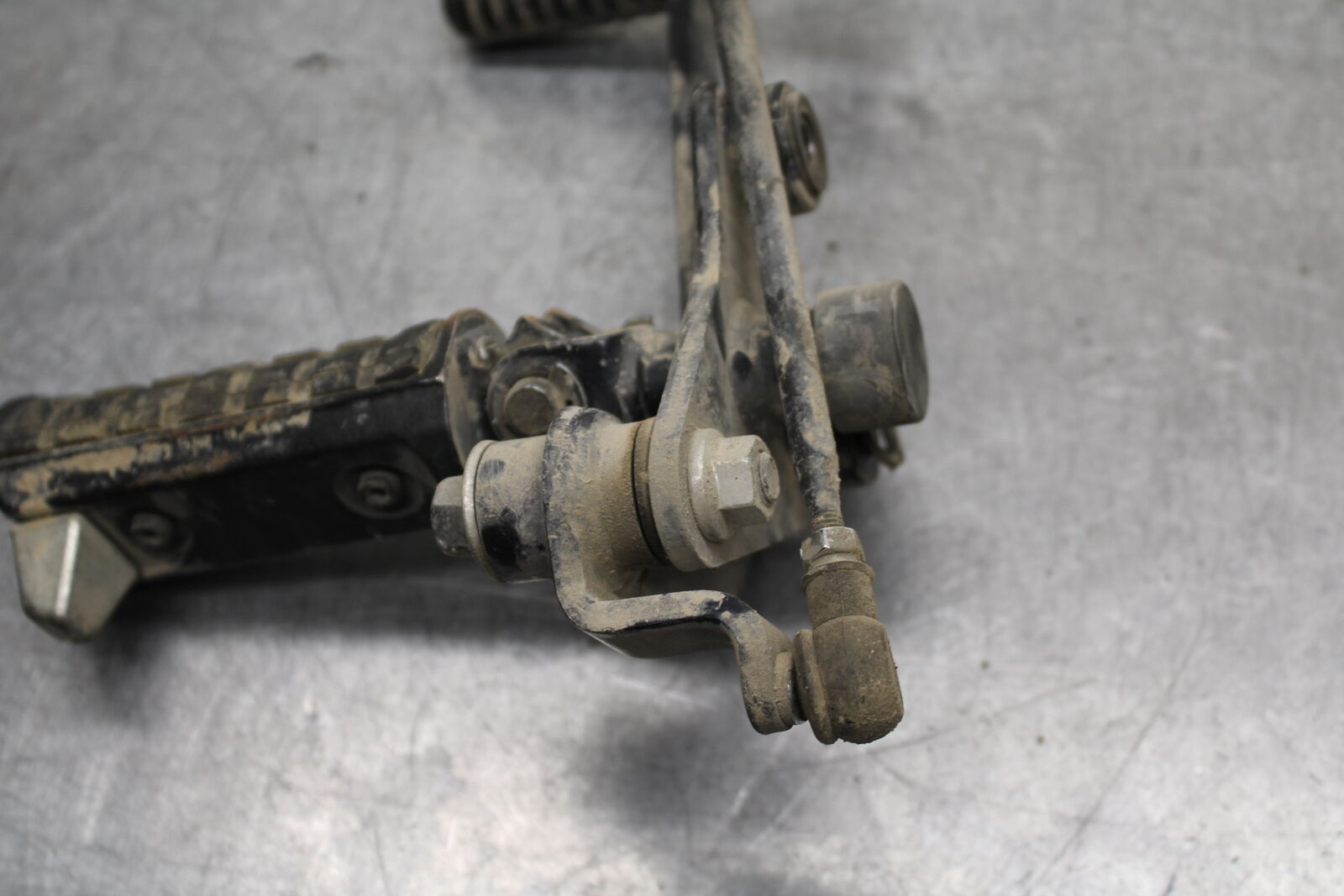 16-17 KAWASAKI VULCAN S 650 EN650 ABS LEFT FRONT FOOT REST PEG STEP BB731