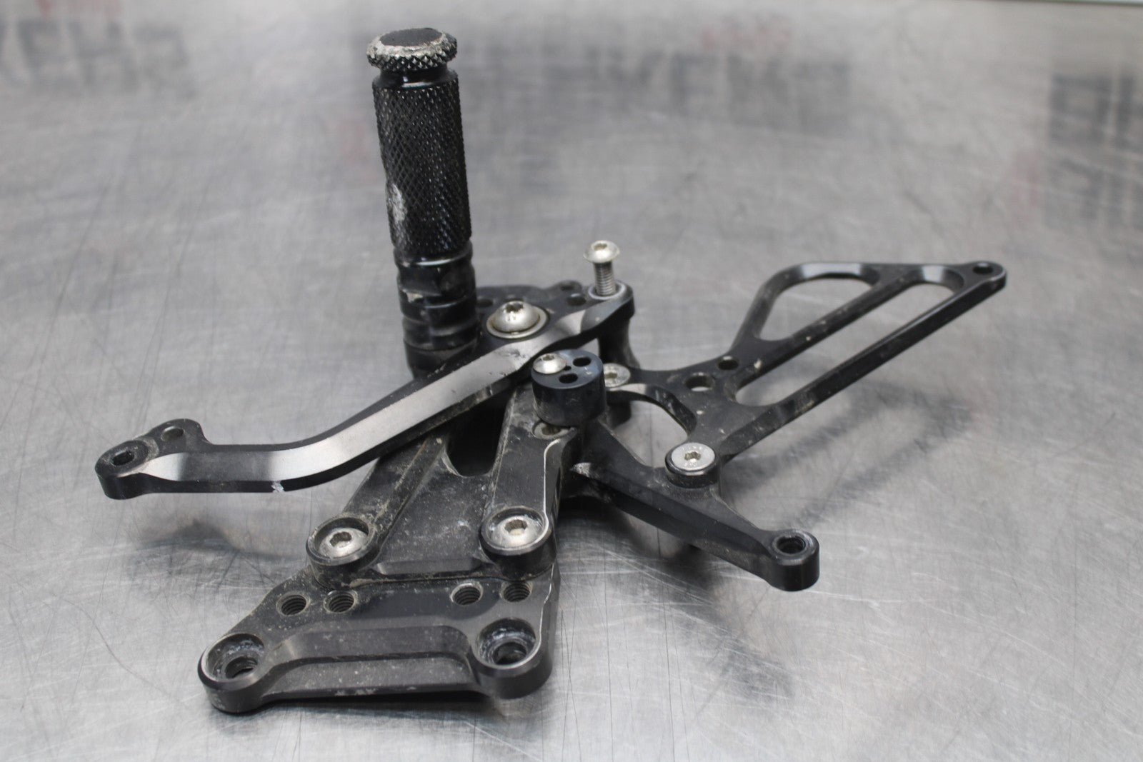 12-14 BMW S1000RR AFTERMARKET RIGHT REARSET REAR SET DRIVER FOOT PEG REST BB204