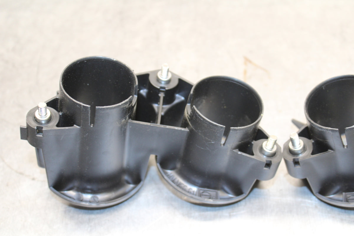 03-04 HONDA CBR600RR AIRBOX INTAKE VELOCITY STACKS BB114