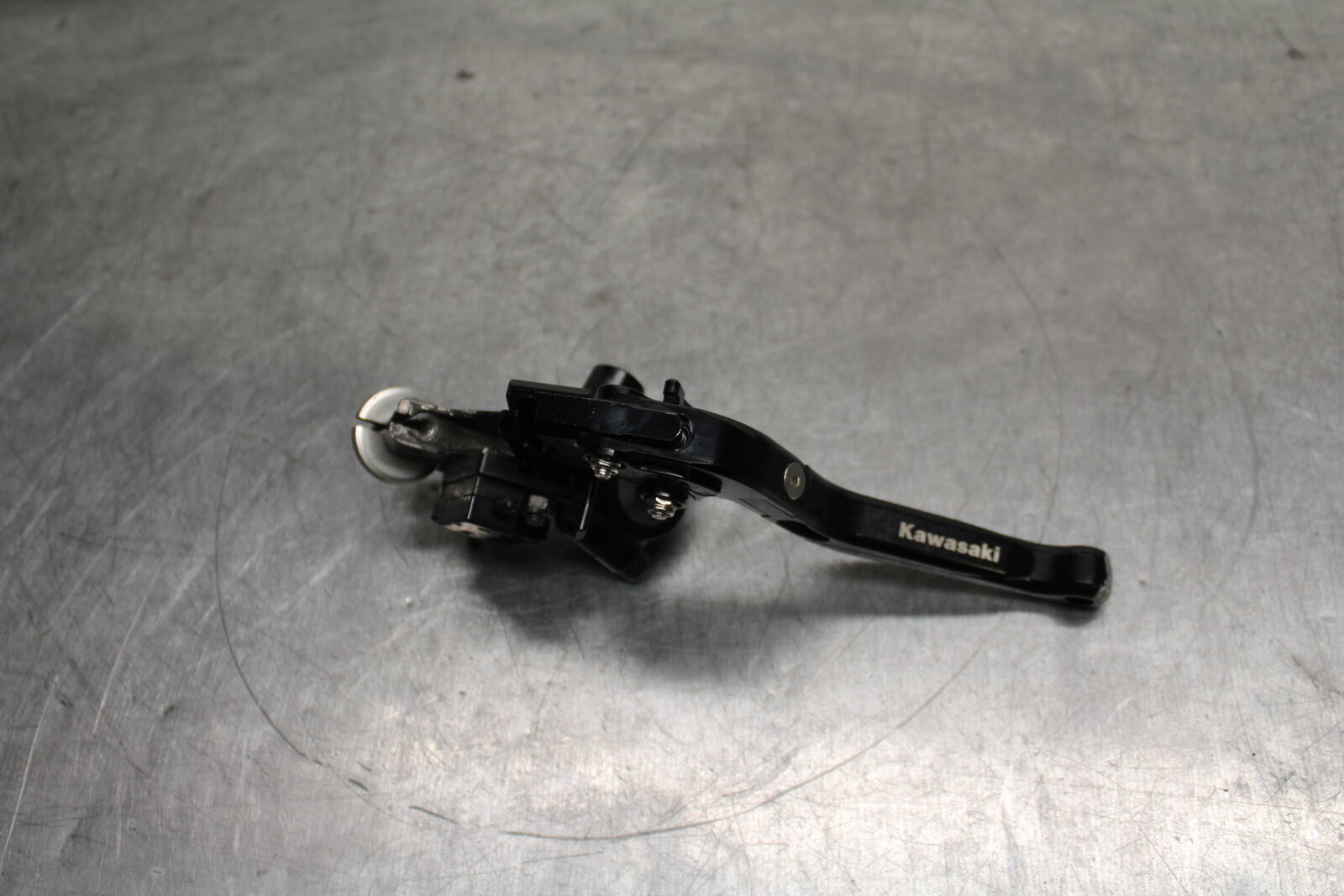 12-13 KAWASAKI Z1000 CLUTCH PERCH MOUNT WITH LEVER  BB743