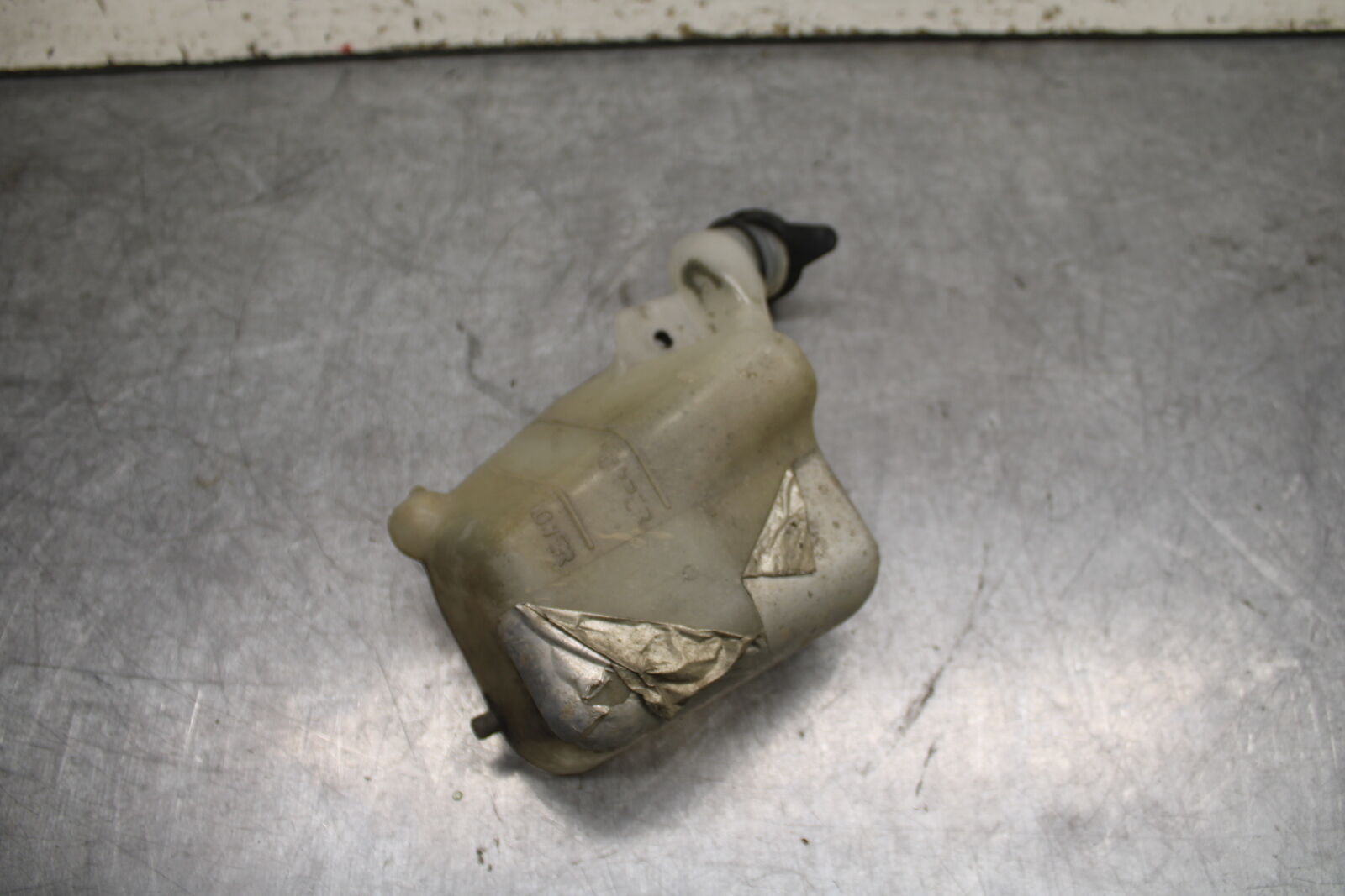 05-06 HONDA CBR600RR COOLANT WATER TANK RESERVOIR BOTTLE BB727