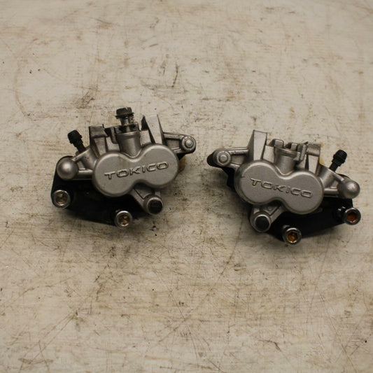 05-09 SUZUKI BOULEVARD C90 RIGHT LEFT FRONT BRAKE CALIPER SET PAIR BB357 