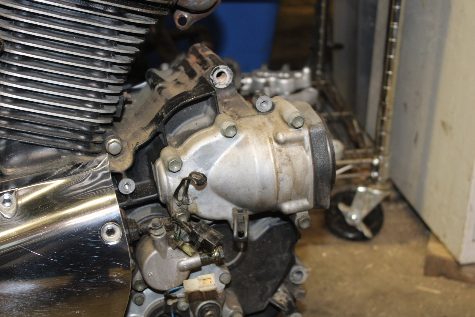 00 SUZUKI INTRUDER 1500 VL1500 ENGINE MOTOR BB761