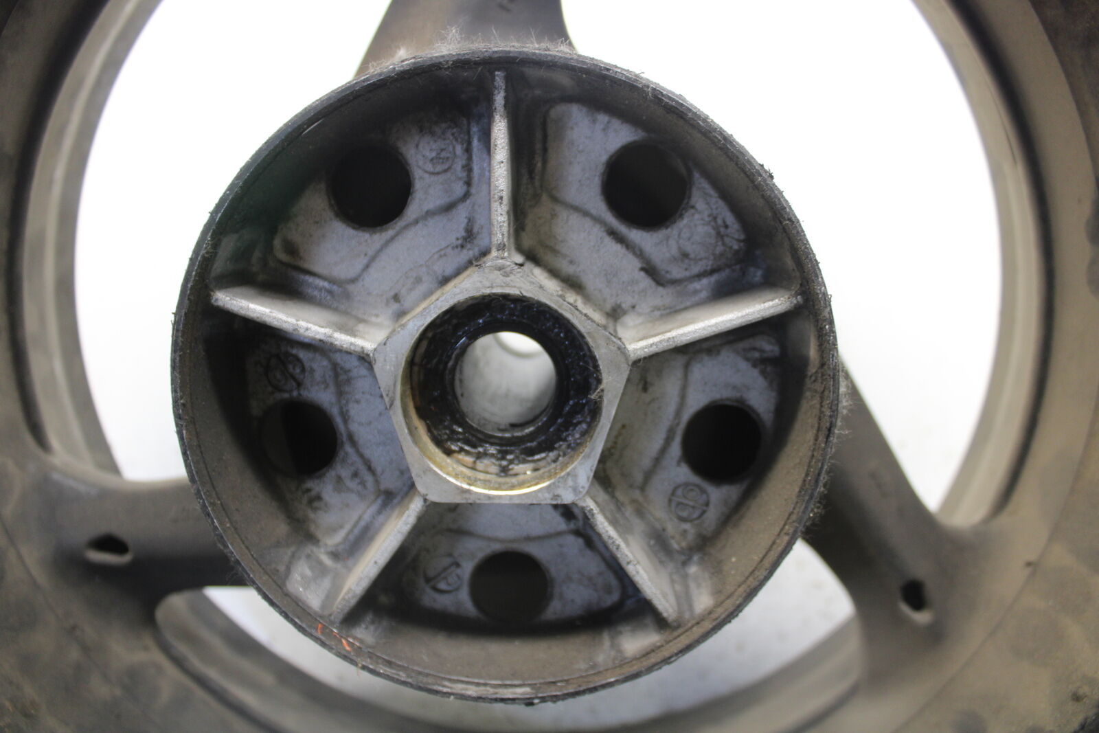 06-07 SUZUKI BANDIT 1200S ABS REAR WHEEL BACK RIM BB50